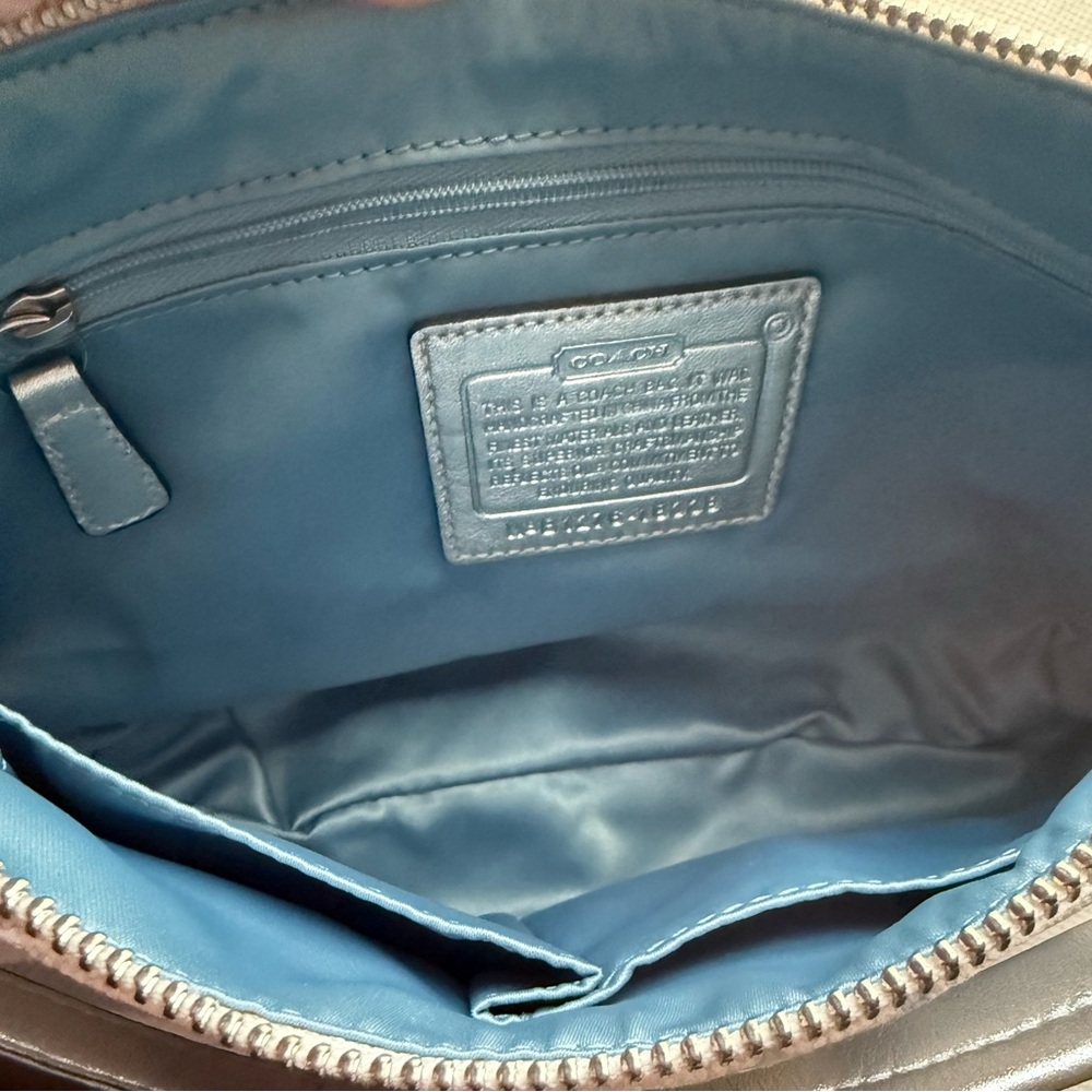 Coach Silver and Blue Shoulder Bag with Signature Pattern - Picture 3 of 4